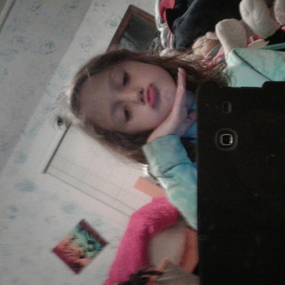 Meet your Posher, Britany - Picture 1 of 1